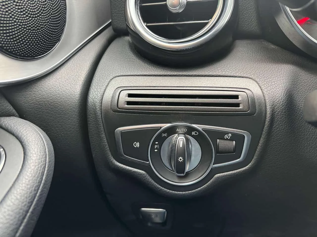 Mercedes-Benz GLC 300 4MATIC * ПОДГРЕВИ * ПАНО * KEYLESS * CARFAX - автомобили, коли, обяви за нови и употребявани 14