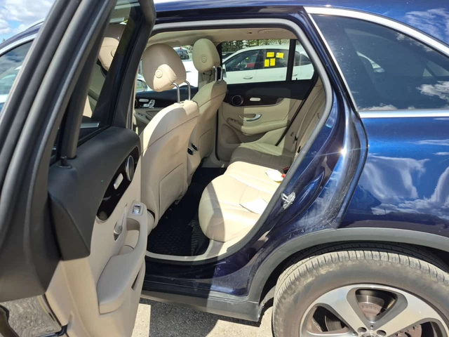 Mercedes-Benz GLC 300 * CARFAX * ПАНОРАМА * МАХАГОН * ПОДГРЕВИ * - автомобили, коли, обяви за нови и употребявани 9