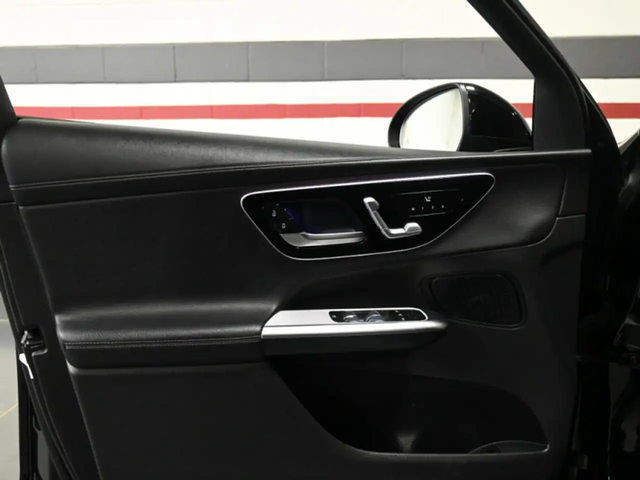 Mercedes-Benz GLC 300 4MATIC   360CAM Ambient Light Navigation Panoramic Roof All Wheel Drive - автомобили, коли, обяви за нови и употребявани 10