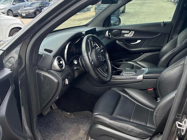 Mercedes-Benz GLC 300 4MATIC* DISTRONIC* PANORAMA* 360КАМЕРИ* - автомобили, коли, обяви за нови и употребявани 4