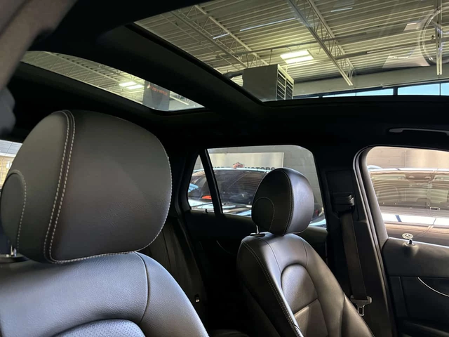 Mercedes-Benz GLC 300 4MATIC| NAV| BLACKWOOD| DUALROOF| LED| LEATHER| + - автомобили, коли, обяви за нови и употребявани 13