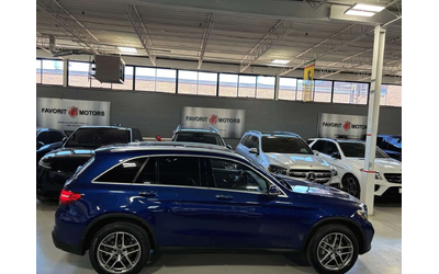 mercedes-benz-glc-300 - 2