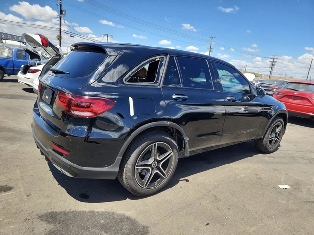 Mercedes-Benz GLC 300 АВТОКРЕДИТ* BURMASTER* ПОДГРЕВ* ПАНОРАМА* - автомобили, коли, обяви за нови и употребявани 2