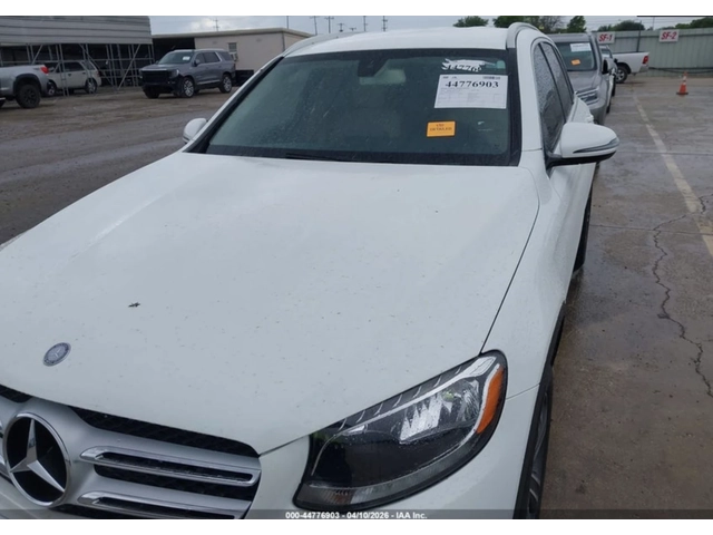 Mercedes-Benz GLC 300 АВТОКРЕДИТ - автомобили, коли, обяви за нови и употребявани 5