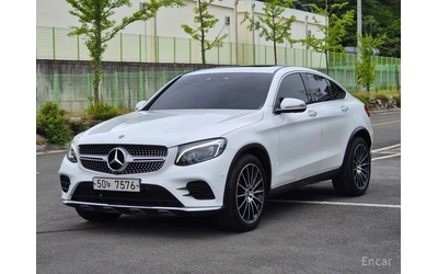 mercedes-benz-glc-300 - 0