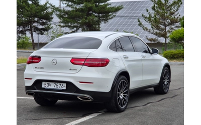 mercedes-benz-glc-300 - 3
