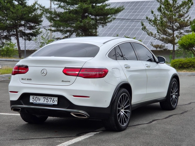 Mercedes-Benz GLC 300 БЕЗ АНАЛОГ* AMG PK* 360* HEAD-UP* КРАЙНА ЦЕНА - автомобили, коли, обяви за нови и употребявани 3
