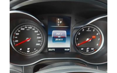 mercedes-benz-glc-300 - 5