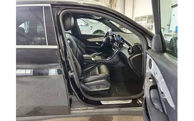 Mercedes-Benz GLC 300 ПАНОРАМА * ПОДГРЕВИ * Blind Spot * CARFAX - автомобили, коли, обяви за нови и употребявани 8