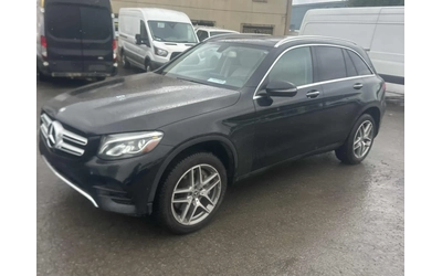 mercedes-benz-glc-300 - 0