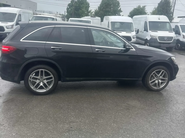 Mercedes-Benz GLC 300 ПАНОРАМА * ПОДГРЕВИ * CARFAX * АВТО КРЕДИТ * - автомобили, коли, обяви за нови и употребявани 3