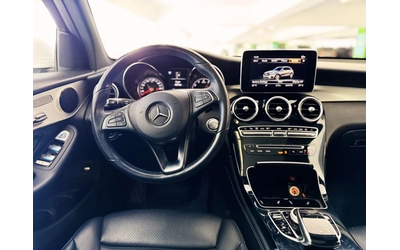 Mercedes-Benz GLC 300 4MATIC* CARFAX* АВТО КРЕДИТ* - автомобили, коли, обяви за нови и употребявани 14