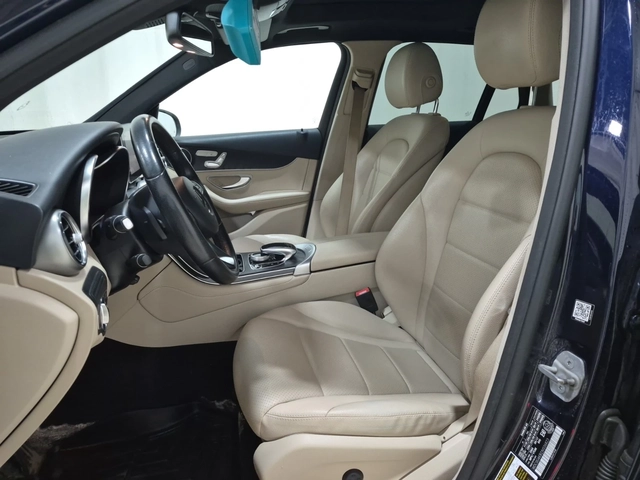 Mercedes-Benz GLC 300 * * CARFAX * * АВТО КРЕДИТ * * - автомобили, коли, обяви за нови и употребявани 4