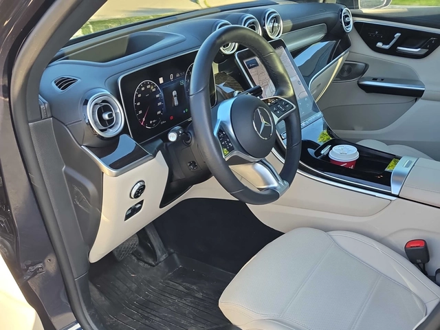 Mercedes-Benz GLC 300 2 КЛЮЧА * ПАНОРАМА * ПОДГРЕВИ * CARFAX - автомобили, коли, обяви за нови и употребявани 7