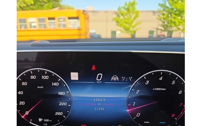 Mercedes-Benz GLC 300 2 КЛЮЧА * ПАНОРАМА * ПОДГРЕВИ * CARFAX - автомобили, коли, обяви за нови и употребявани 9
