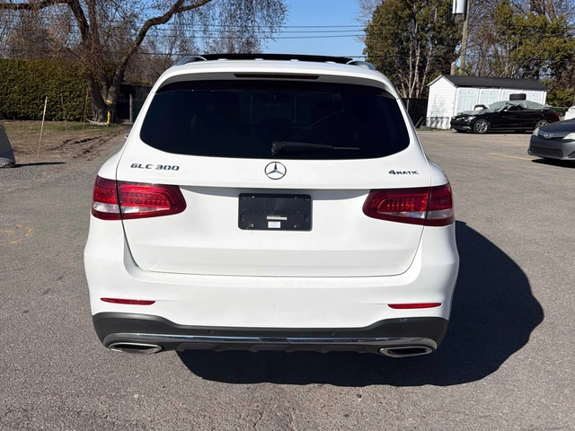 Mercedes-Benz GLC 300 * * CARFAX * * АВТО КРЕДИТ * * - автомобили, коли, обяви за нови и употребявани 4