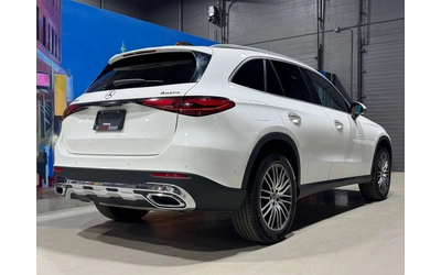 mercedes-benz-glc-300 - 1