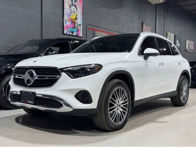 Mercedes-Benz GLC 300 4MATIC  / ЦЕНА ДО БЪЛГАРИЯ ! - автомобили, коли, обяви за нови и употребявани 4