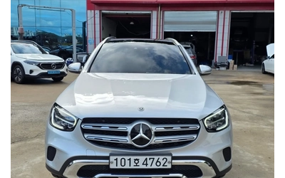 mercedes-benz-glc-300 - 0