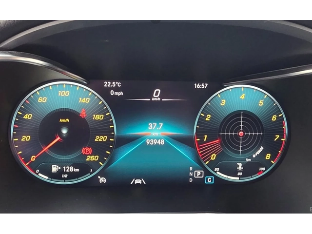 Mercedes-Benz GLC 300 - автомобили, коли, обяви за нови и употребявани 11