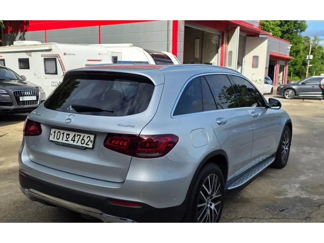 Mercedes-Benz GLC 300 - автомобили, коли, обяви за нови и употребявани 2