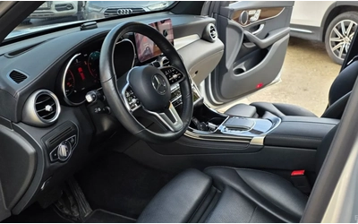Mercedes-Benz GLC 300 - автомобили, коли, обяви за нови и употребявани 9