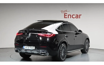 mercedes-benz-glc-300 - 1