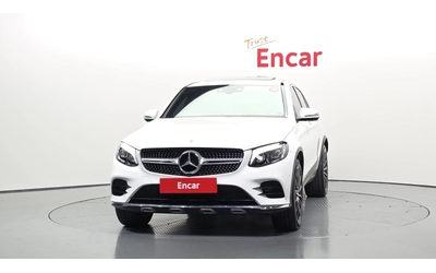 mercedes-benz-glc-300 - 1
