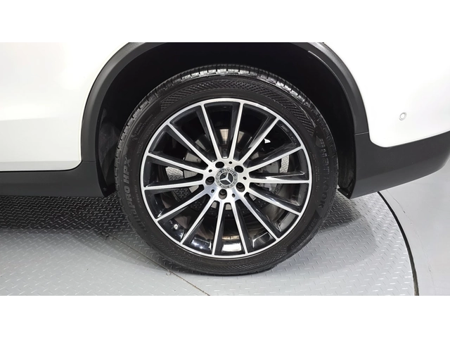 Mercedes-Benz GLC 300 AMG PK* 360* HEAD-UP* BURMASTER* KEYLESS* КРАЙНА Ц - автомобили, коли, обяви за нови и употребявани 4