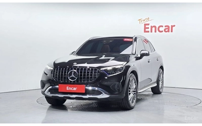 mercedes-benz-glc-300 - 1