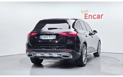 mercedes-benz-glc-300 - 2