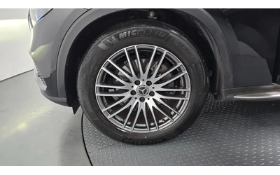 mercedes-benz-glc-300 - 4