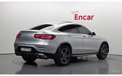 mercedes-benz-glc-300 - 1