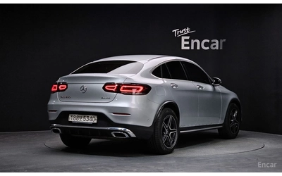 mercedes-benz-glc-300 - 1