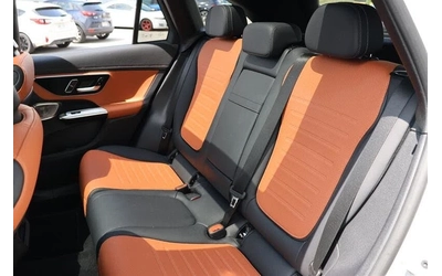 Mercedes-Benz GLC 300 4MATIC AMG LINE* DISTRONIC* BURMESTER* 360* PANO* - автомобили, коли, обяви за нови и употребявани 9