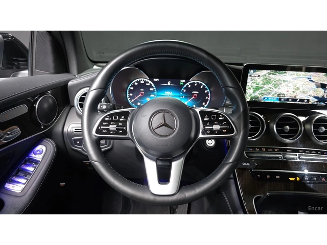 Mercedes-Benz GLC 300 AMG* ПАМЕТ* ПОДГРЕВ* КАМЕРА* ПАНО* ДВА КЛЮЧА - автомобили, коли, обяви за нови и употребявани 11