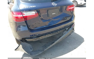 mercedes-benz-glc-300 - 5