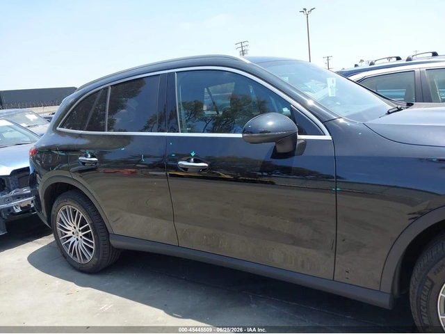 Mercedes-Benz GLC 300 4MATIC* ПОДГРЕВ* ОБДУХВАНЕ* 360* КАМЕРА* HUD* - автомобили, коли, обяви за нови и употребявани 6