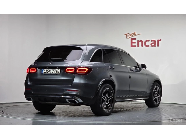 Mercedes-Benz GLC 300 AMG* LINE* ДИСТРОНИК* ХЕДЪП* 360КАМЕРА* - автомобили, коли, обяви за нови и употребявани 1
