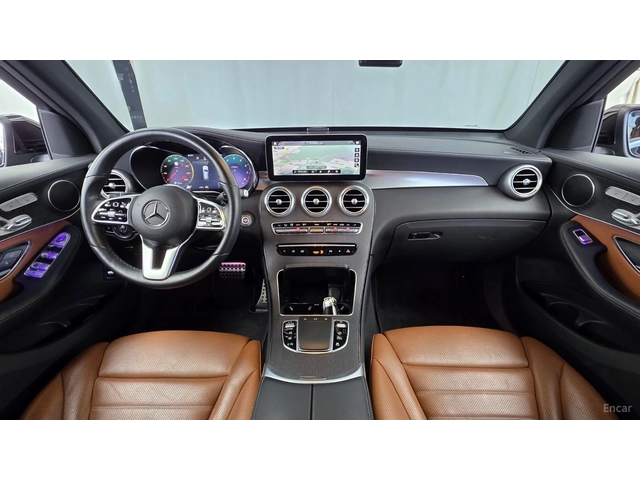 Mercedes-Benz GLC 300 4MATIC/DIGITAL/HEAD-UP/PANOROOF/DRIVE-ASSISTS - автомобили, коли, обяви за нови и употребявани 5
