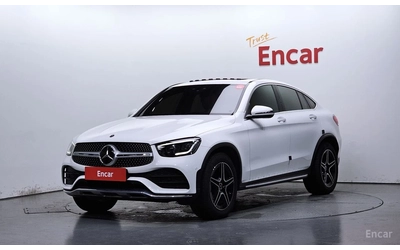 mercedes-benz-glc-300 - 0