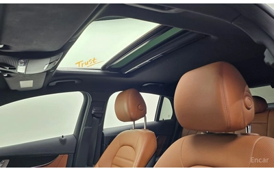 Mercedes-Benz GLC 300 AMG* LINE* COUPE* ОБДУХВАНЕ* ДИСТРОНИК* ХЕДЪП* - автомобили, коли, обяви за нови и употребявани 12