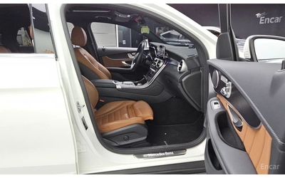 Mercedes-Benz GLC 300 AMG* LINE* COUPE* ОБДУХВАНЕ* ДИСТРОНИК* ХЕДЪП* - автомобили, коли, обяви за нови и употребявани 13