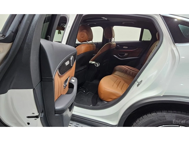 Mercedes-Benz GLC 300 AMG* LINE* COUPE* ОБДУХВАНЕ* ДИСТРОНИК* ХЕДЪП* - автомобили, коли, обяви за нови и употребявани 15