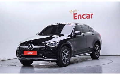 mercedes-benz-glc-300 - 0