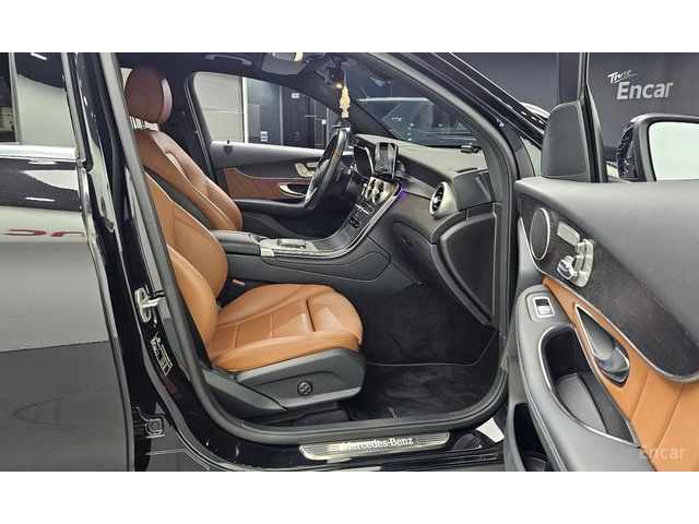 Mercedes-Benz GLC 300 AMG* LINE* HYBRID* COUPE* ДИСТРОНИК* ХЕДЪП* - автомобили, коли, обяви за нови и употребявани 13