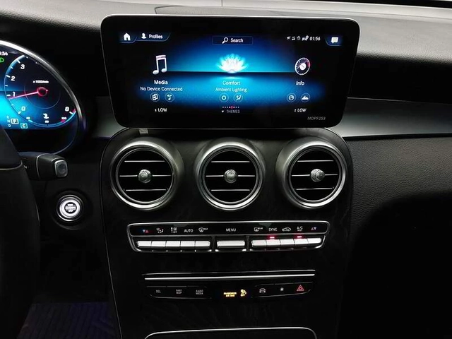 Mercedes-Benz GLC 300 4MATIC* AMG* HUD* ПАНОРАМА* ПОДГРЕВ* LANE ASSIST - автомобили, коли, обяви за нови и употребявани 12