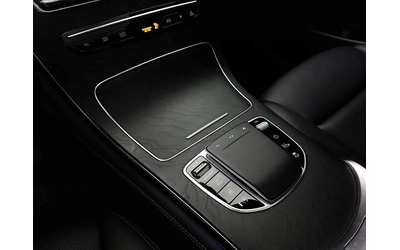 Mercedes-Benz GLC 300 4MATIC* AMG* HUD* ПАНОРАМА* ПОДГРЕВ* LANE ASSIST - автомобили, коли, обяви за нови и употребявани 13