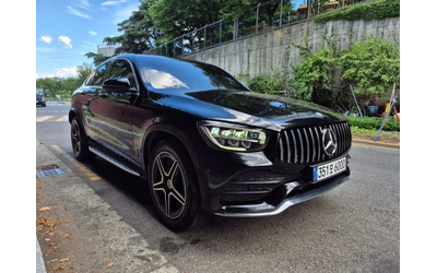 mercedes-benz-glc-300 - 0