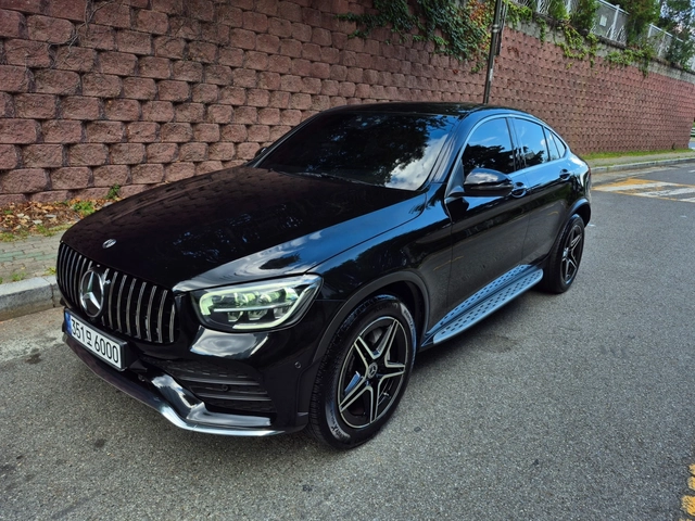 Mercedes-Benz GLC 300 4MATIC Coupé - автомобили, коли, обяви за нови и употребявани 2